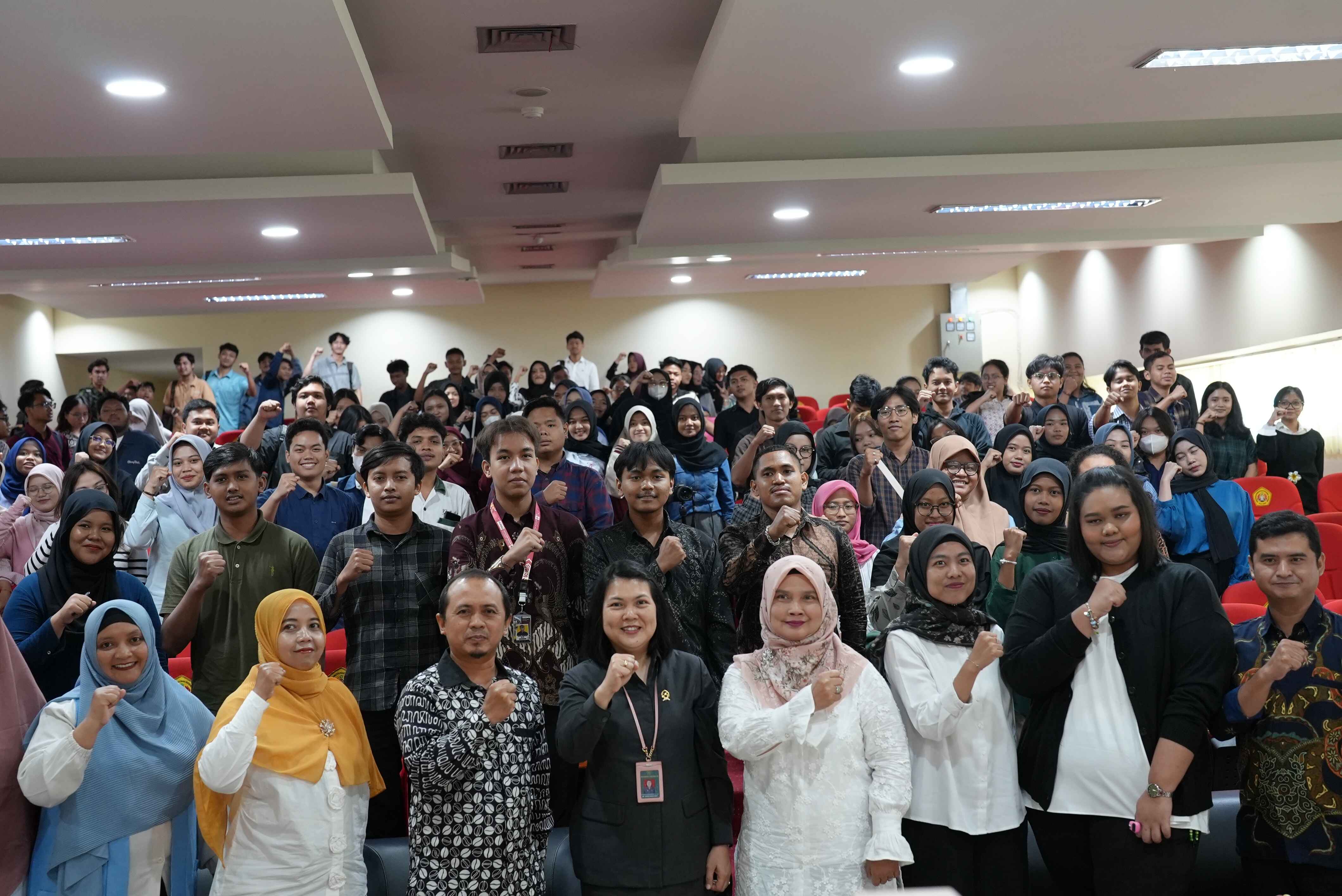 foto blog Seminar Kuliah Praktisi: Teori dan Praktik Beracara di Pengadilan Tata Usaha Negara